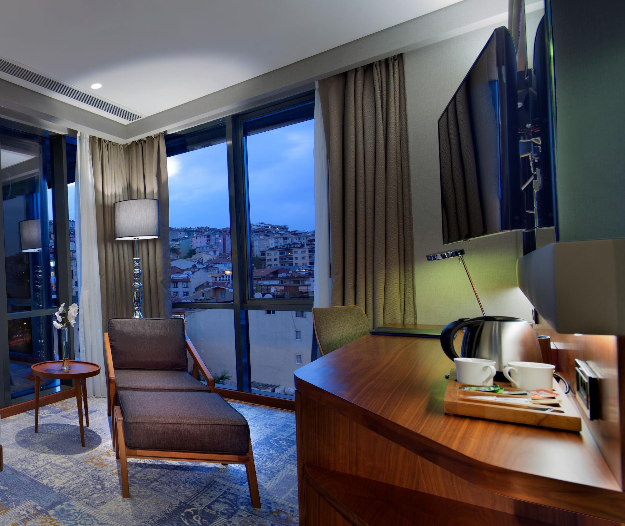 Doubletree By Hilton - Piyalepasa Hotel Istanboel