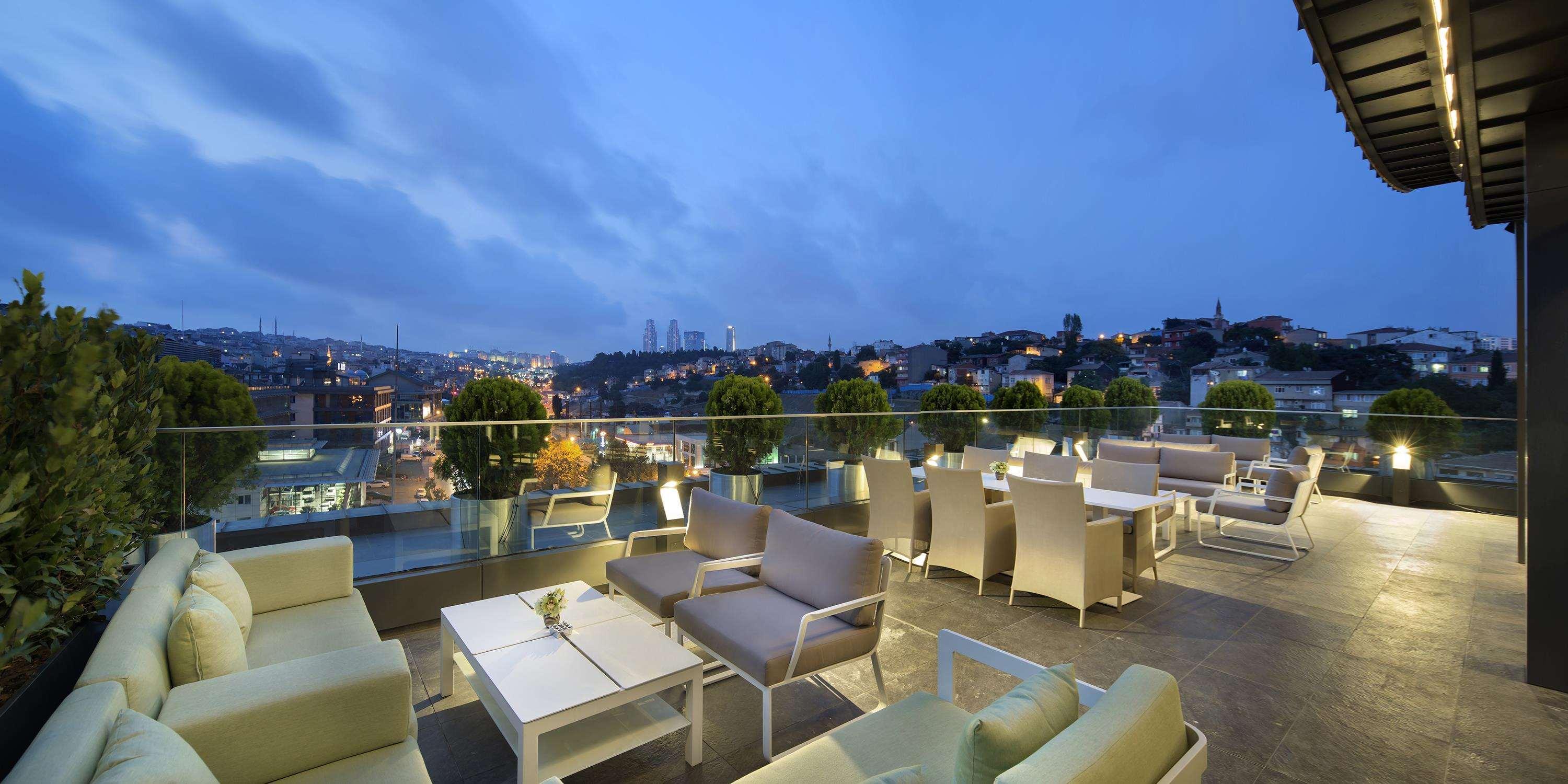 Doubletree By Hilton - Piyalepasa Istanboel