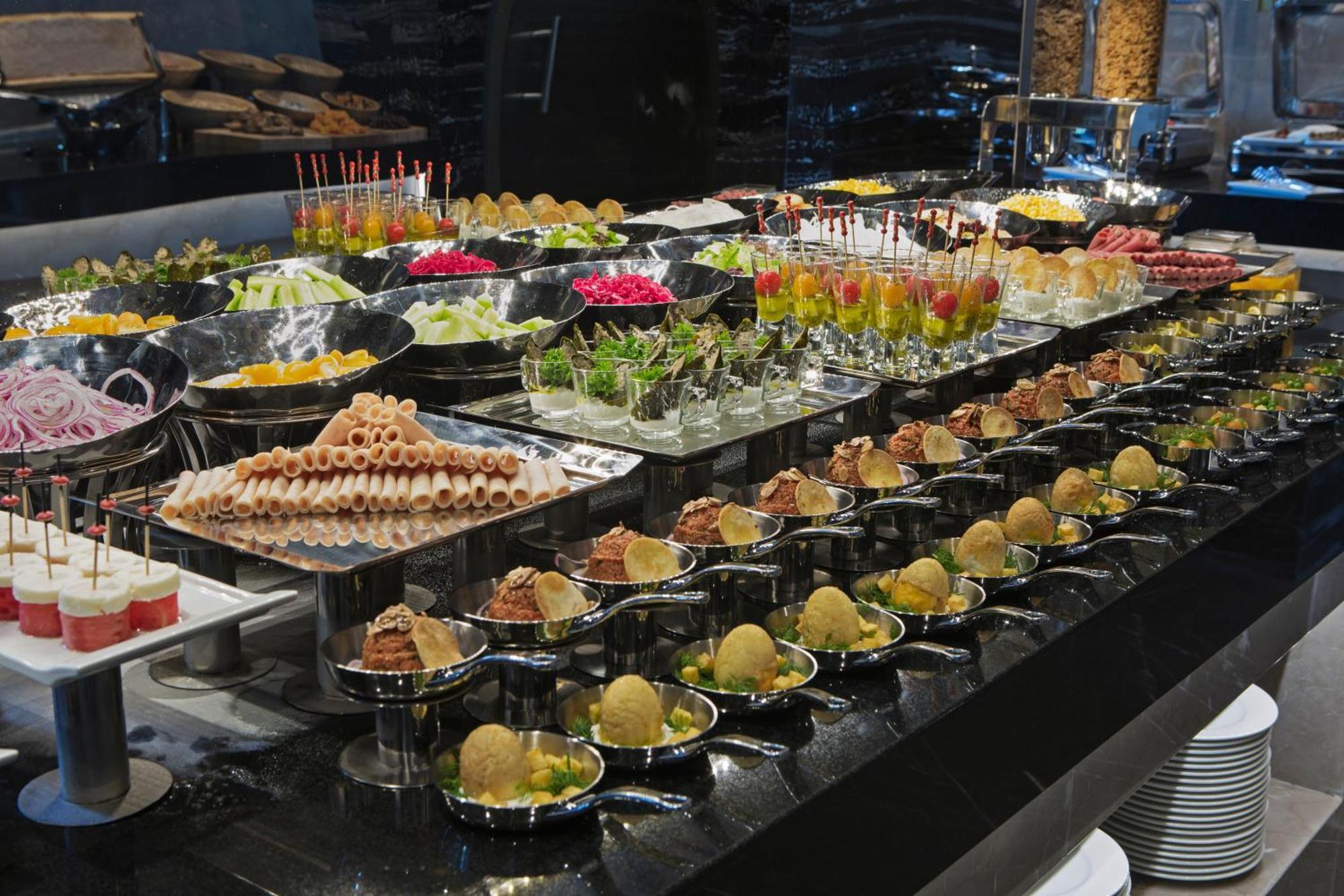 Doubletree By Hilton - Piyalepasa Hotel Istanboel