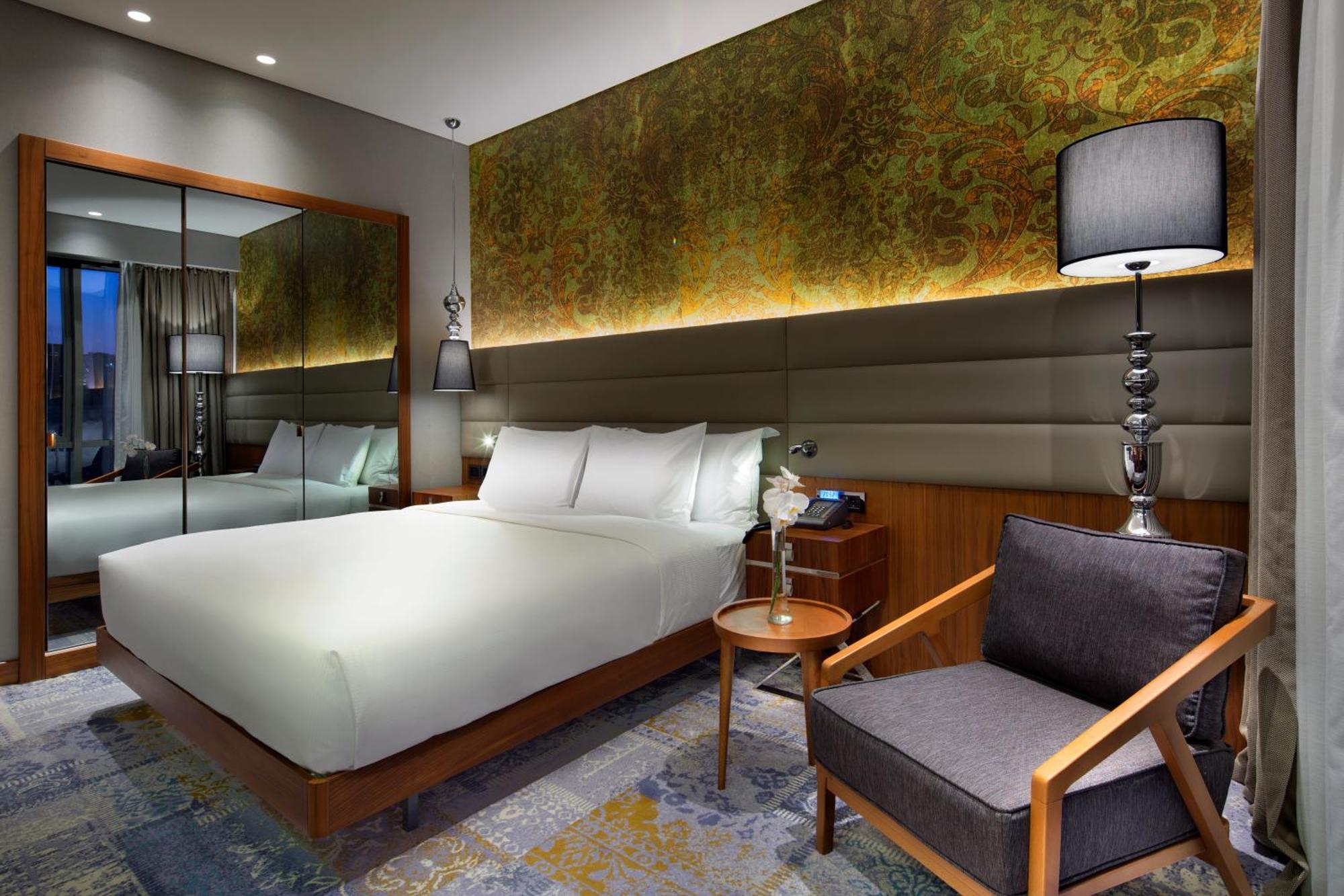 Hotel Doubletree By Hilton - Piyalepasa Istanboel