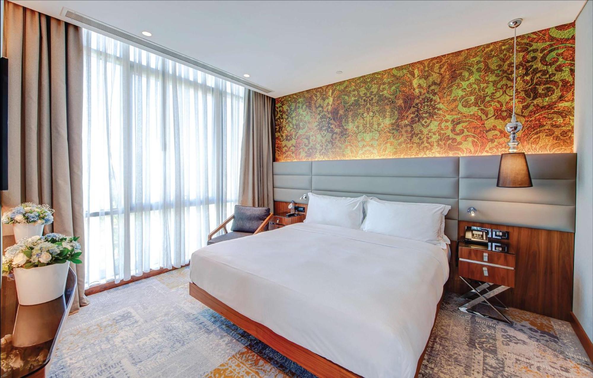 Doubletree By Hilton - Piyalepasa Istanboel