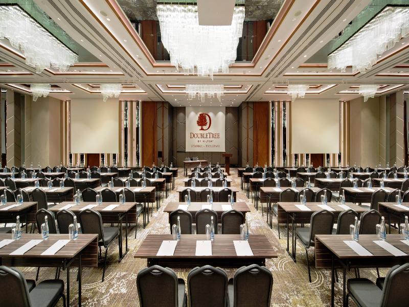 Hotel Doubletree By Hilton - Piyalepasa Istanboel