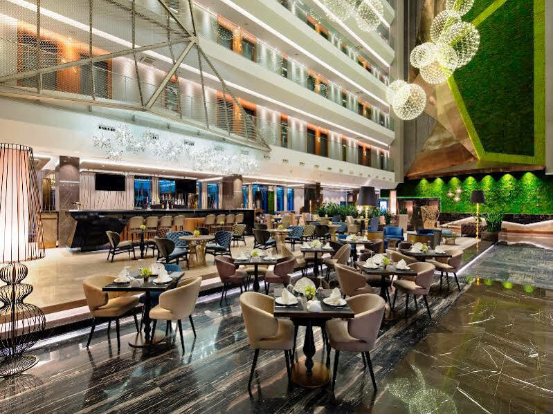 Doubletree By Hilton - Piyalepasa Istanboel